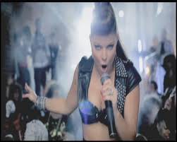 Getin´over David Guetta ft Fergie...